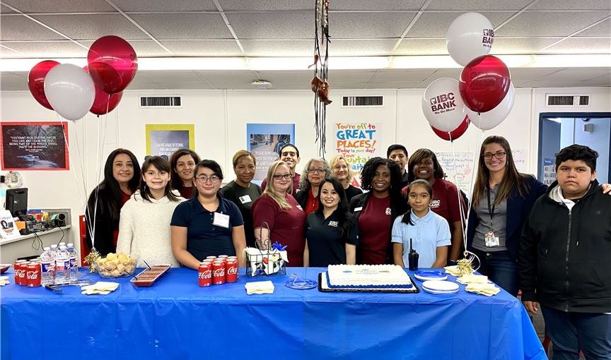 IBC Bank-Houston and Port Houston Elementary School Celebrate 1st Anniversary of Dolphinville Minitropolis®