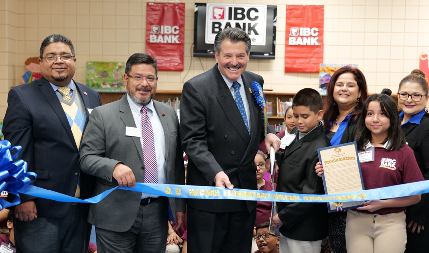 IBC Bank and Hachar Elementary School Celebrate First-ever Hachar Minitropolis® Mini-City