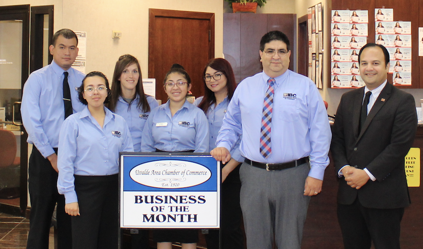 IBC Bank-Eagle Pass Named Business of the Month by Uvalde Area Chamber of Commerce